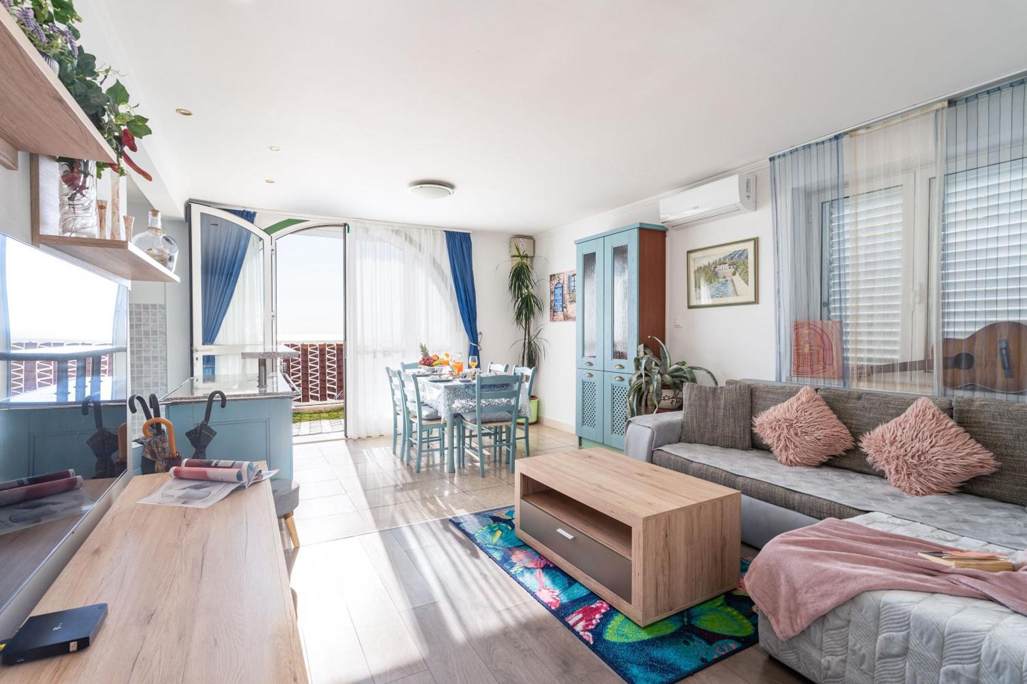 Apartments And Room Lora 두브로브니크 외부 사진