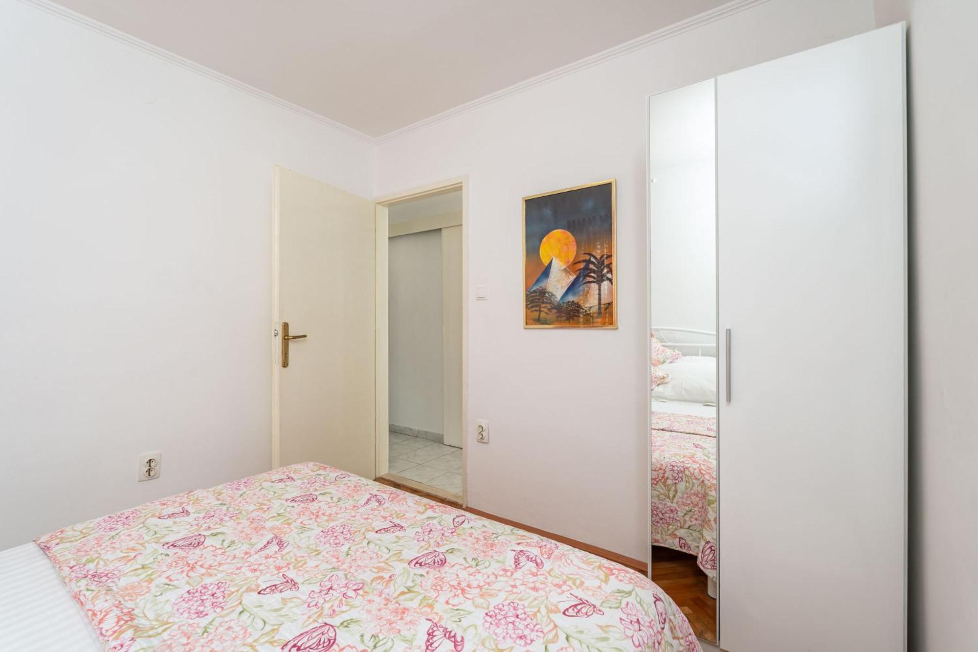 Apartments And Room Lora 두브로브니크 객실 사진
