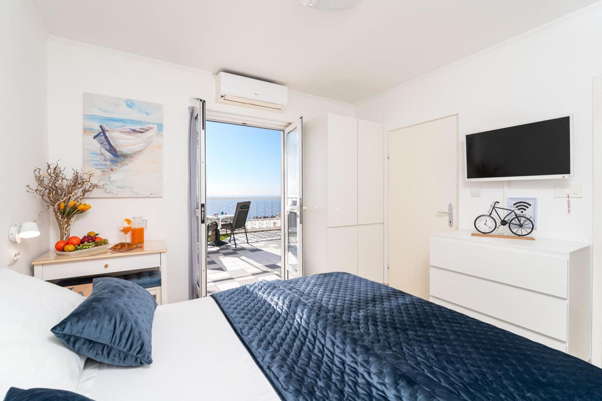 Apartments And Room Lora 두브로브니크 외부 사진