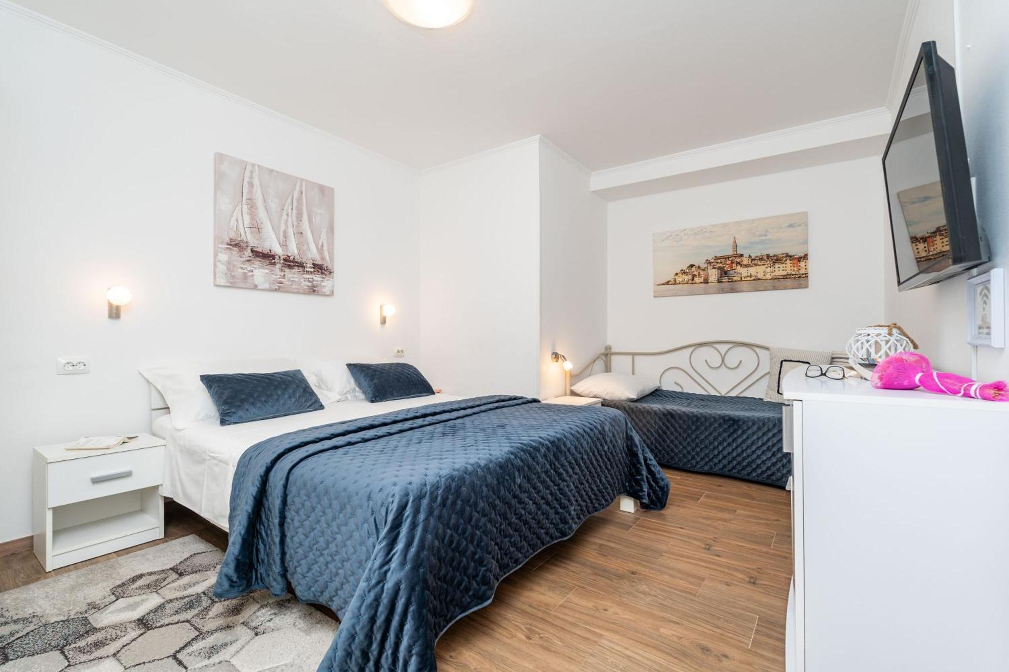 Apartments And Room Lora 두브로브니크 객실 사진